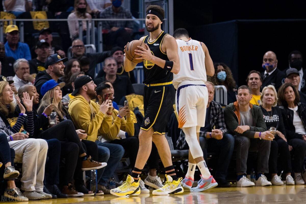 九游体育-包含巴塞罗那内部会议纪要流出：加时末段遗憾出局，NBA常规赛使命明确，细节决定成败的词条-九游体育